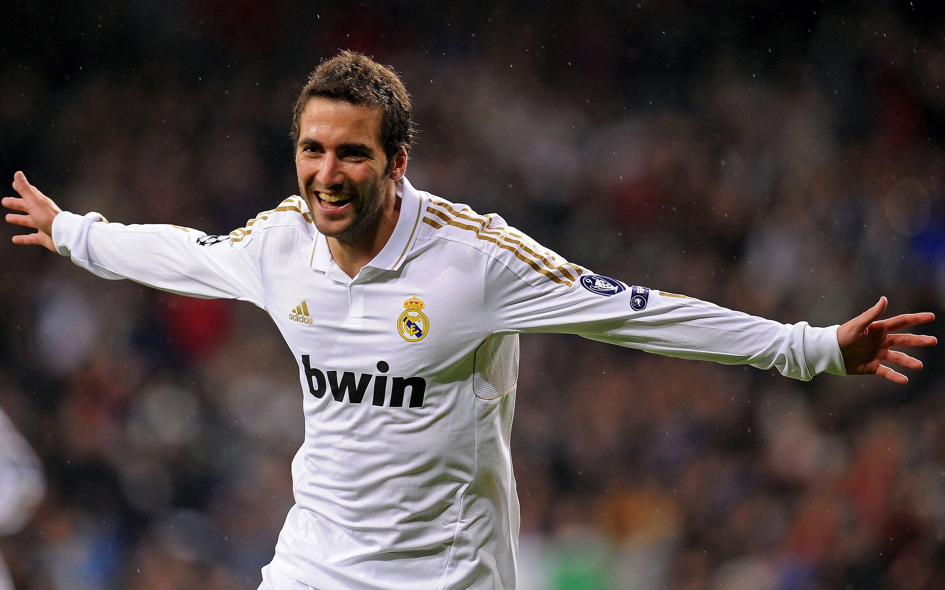 世俱杯战况:热刺防线稳固,皇家马德里进攻受阻,郭艾伦成最佳-半岛体育官网